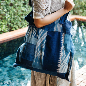 Cotton patched hand bag 